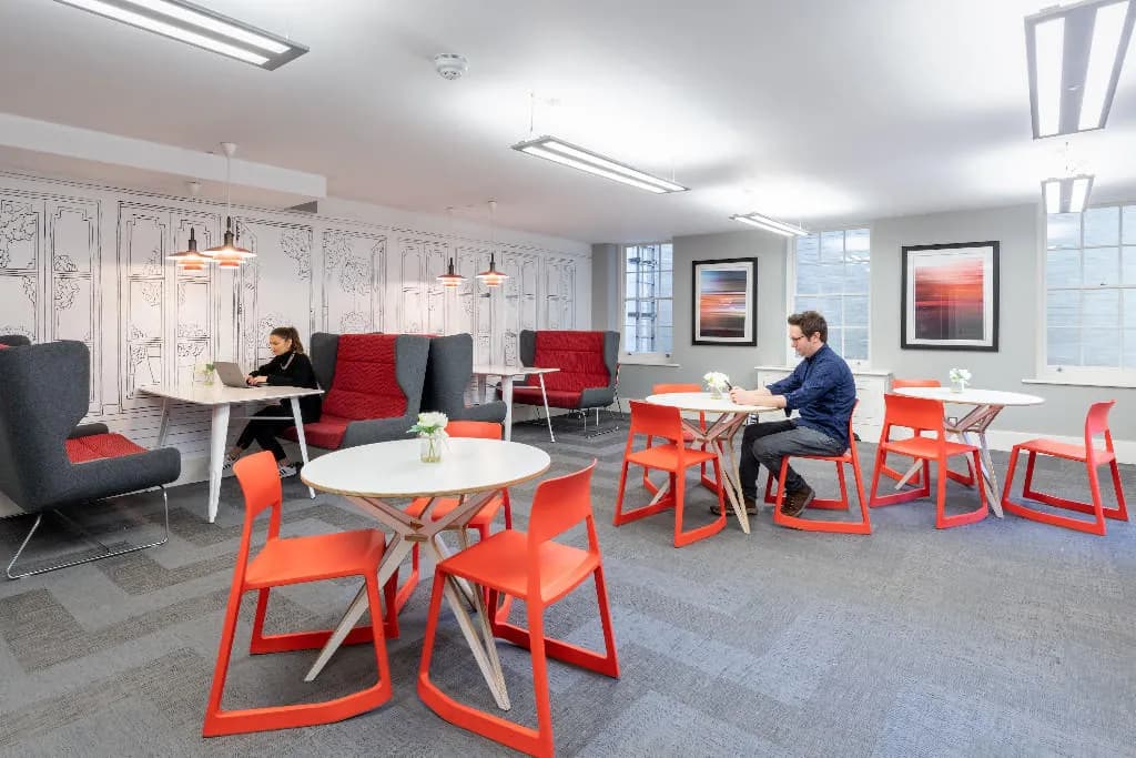 Desk at Boutique Workplace Bedford Square
