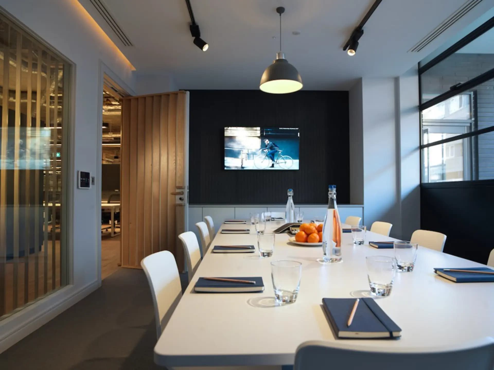 Meeting room at Fora Central Street
