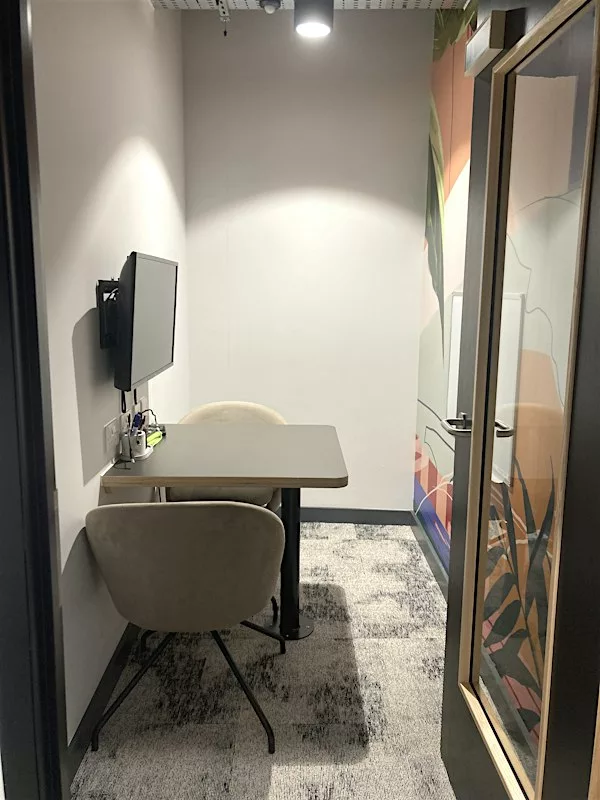RichardRichardA beautiful workspace, directly opposite London Bridge station. Runway East London Bridge was designed by world-class designers and even features a secret garden. With amenities such as Wifi, Plugs, Unlimited Coffee & Tea
