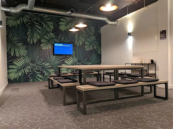 Techspace Shoreditch Meeting room 7Meeting room 7Located in the heart of Shoreditch, a short walk from Old St and Liverpool St stations. Techspace Shoreditch is surrounded by bustling bars and trendy coffee shops.  With amenities such as Wifi, Plugs, Unlimited Coffee & Tea